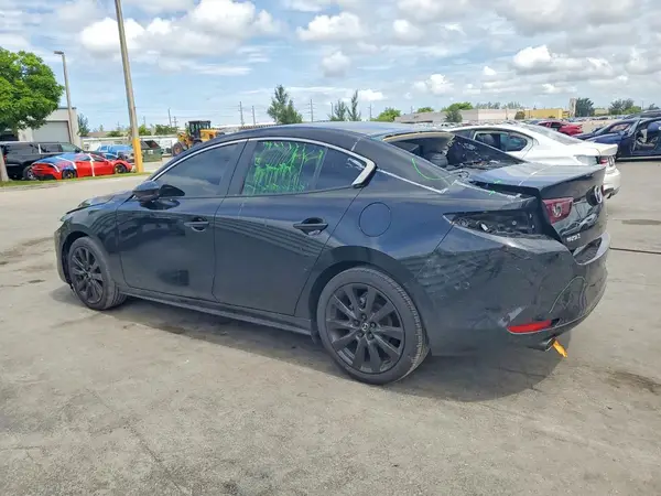 JM1BPABM1S1777472 2025 MAZDA 3 - Image 2