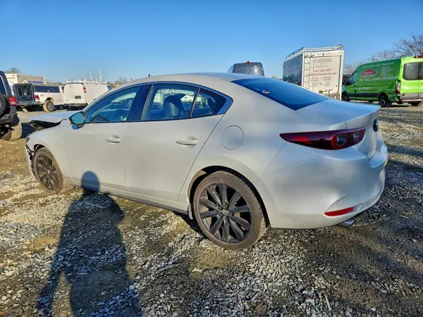 JM1BPABM2S1764911 2025 MAZDA 3 - Image 2