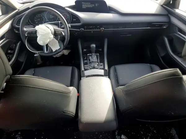 JM1BPABM2S1780607 2025 MAZDA 3 - Image 8
