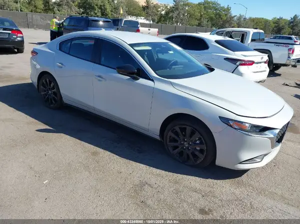 JM1BPABM3S1784360 2025 MAZDA 3 - Image 1