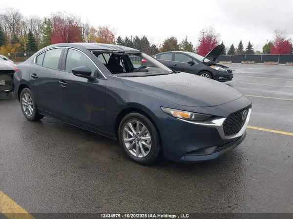 JM1BPABM3S1789994 2025 MAZDA 3 - Image 1