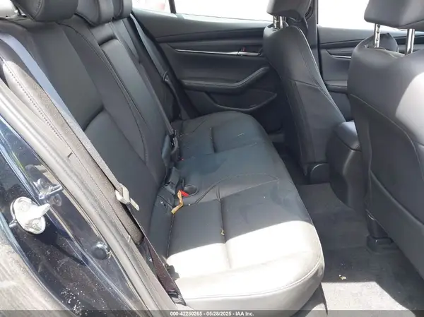 JM1BPABM5S1766555 2025 MAZDA 3 - Image 8