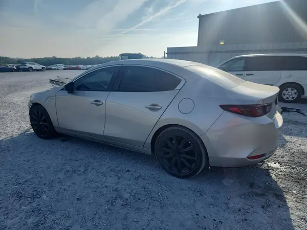 JM1BPABM6S1763888 2025 MAZDA 3 - Image 2