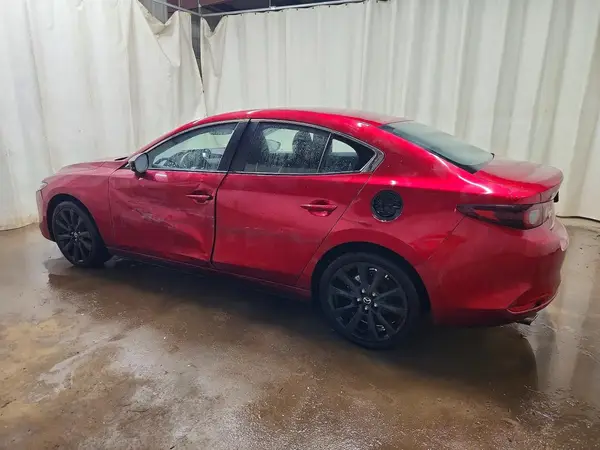 JM1BPABM7S1761518 2025 MAZDA 3 - Image 2