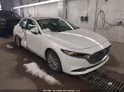 JM1BPABM7S1777797 2025 MAZDA 3