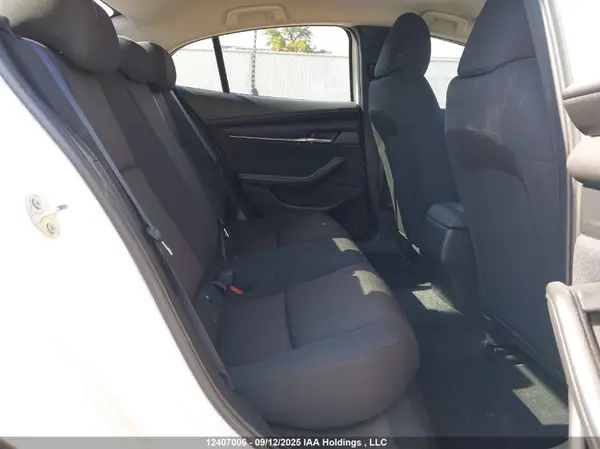 JM1BPABM9R1720964 2024 MAZDA 3 - Image 8