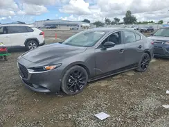 JM1BPABM9S1768440 2025 MAZDA 3