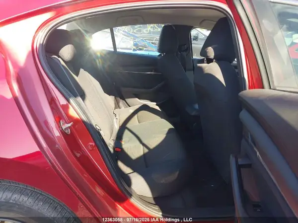 JM1BPABMXS1757950 2025 MAZDA 3 - Image 8