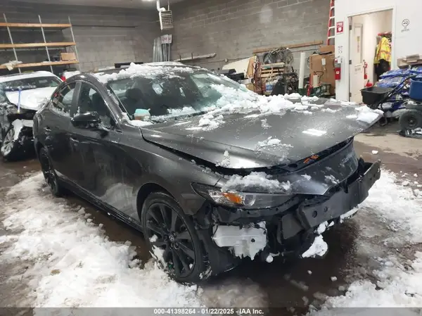JM1BPABMXS1761383 2025 MAZDA 3 - Image 1