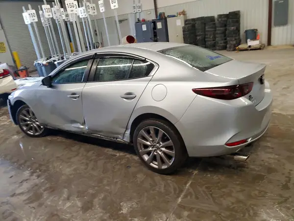 JM1BPACL1K1113226 2019 MAZDA 3 - Image 2