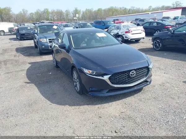 JM1BPACL1L1165313 2020 MAZDA 3 - Image 1