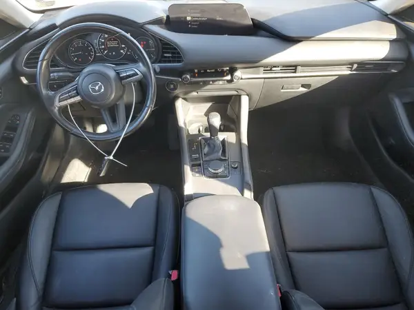 JM1BPACL1L1172018 2020 MAZDA 3 - Image 8