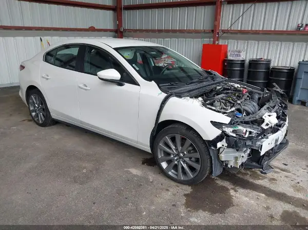 JM1BPACL2K1106916 2019 MAZDA 3 - Image 1