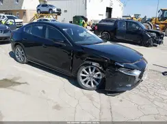 JM1BPACL2K1110772 2019 MAZDA 3