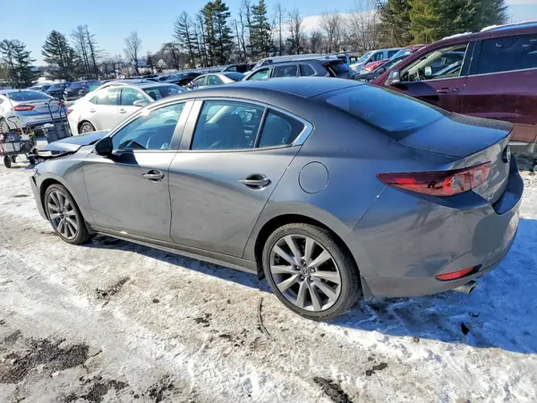 JM1BPACL2T1855586 2026 MAZDA 3 - Image 2
