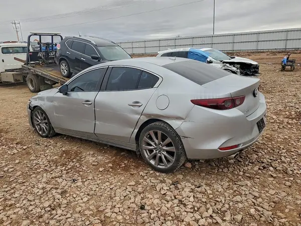 JM1BPACL3K1108089 2019 MAZDA 3 - Image 2
