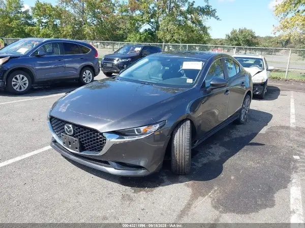 JM1BPACL3M1315844 2021 MAZDA 3 - Image 2