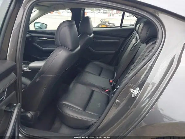 JM1BPACL4K1112605 2019 MAZDA 3 - Image 8