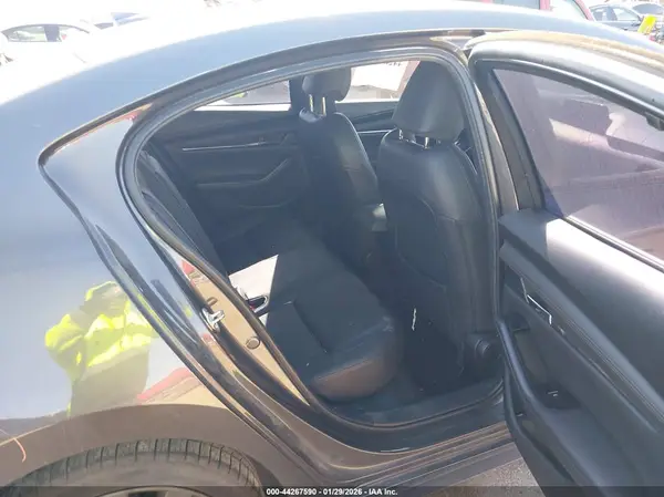 JM1BPACL5K1114377 2019 MAZDA 3 - Image 8