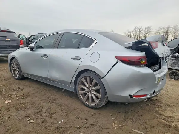JM1BPACL6K1106983 2019 MAZDA 3 - Image 2