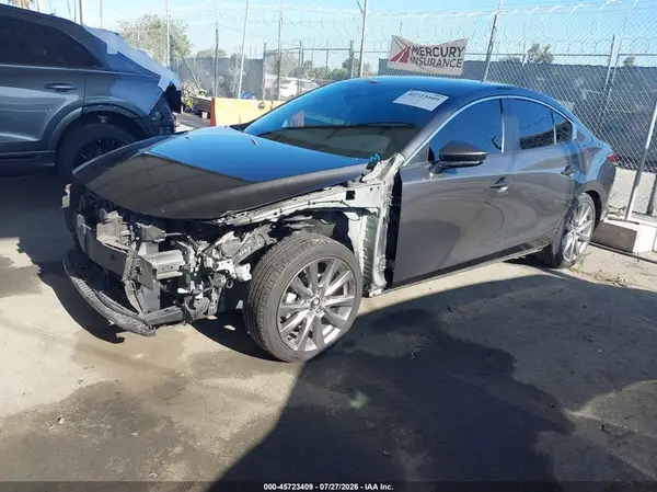 JM1BPACL6K1109608 2019 MAZDA 3 - Image 2