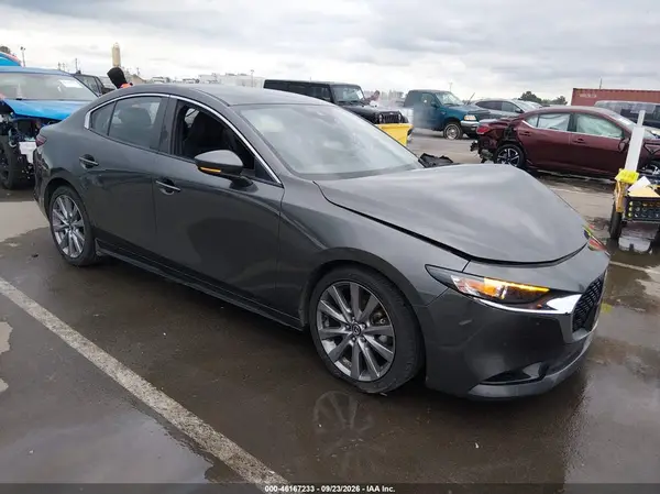 JM1BPACL7K1110945 2019 MAZDA 3 - Image 1