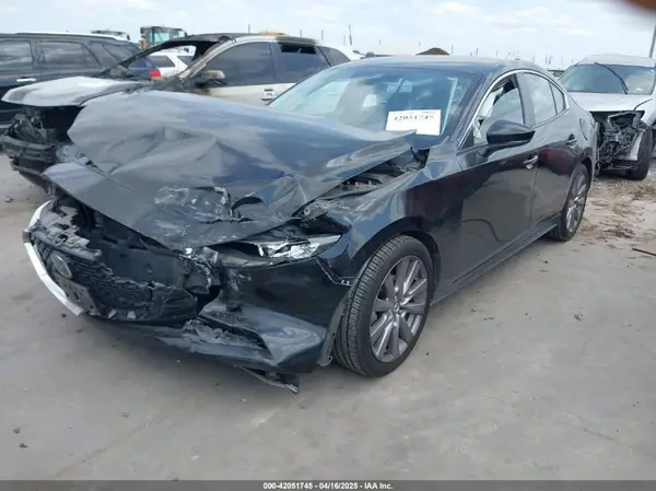 JM1BPACL8K1109707 2019 MAZDA 3 - Image 2