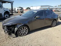 JM1BPACL8K1111585 2019 MAZDA 3