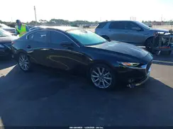 JM1BPACL8M1308226 2021 MAZDA 3