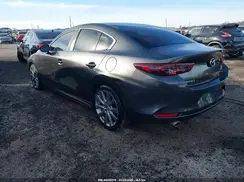 JM1BPACL9K1107772 2019 MAZDA 3