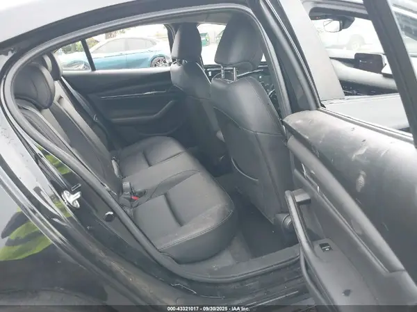 JM1BPACLXL1170624 2020 MAZDA 3 - Image 8