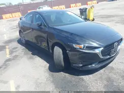JM1BPACLXM1302993 2021 MAZDA 3