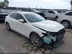 JM1BPACLXM1304291 2021 MAZDA 3