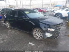 JM1BPACLXM1305621 2021 MAZDA 3