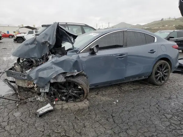 JM1BPACLXN1507599 2022 MAZDA 3 - Image 1