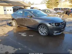 JM1BPACLXT1853780 2026 MAZDA 3