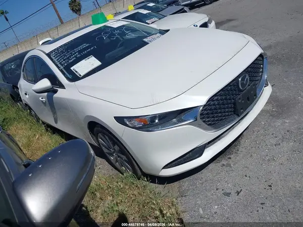 JM1BPACM0S1784833 2025 MAZDA 3 - Image 1