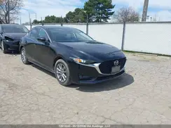 JM1BPACM1R1712727 2024 MAZDA 3