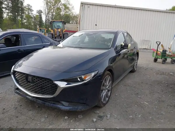 JM1BPACM1S1769659 2025 MAZDA 3 - Image 2