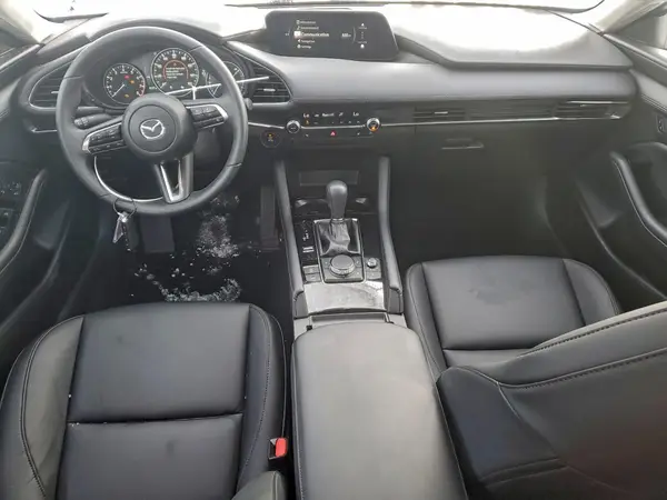 JM1BPACM1S1774912 2025 MAZDA 3 - Image 8