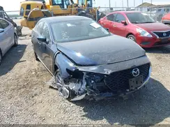 JM1BPACM2S1767306 2025 MAZDA 3