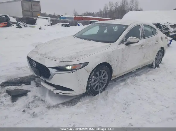 JM1BPACM2S1791301 2025 MAZDA 3 - Image 2