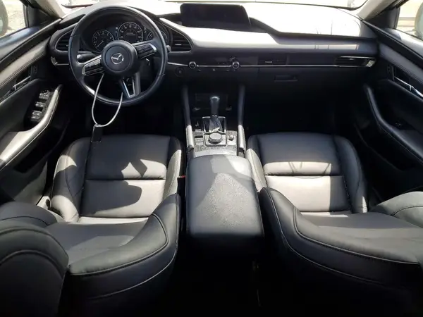 JM1BPACM3S1760686 2025 MAZDA 3 - Image 8