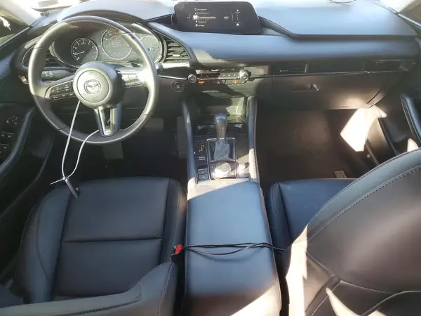 JM1BPACM3S1784146 2025 MAZDA 3 - Image 8