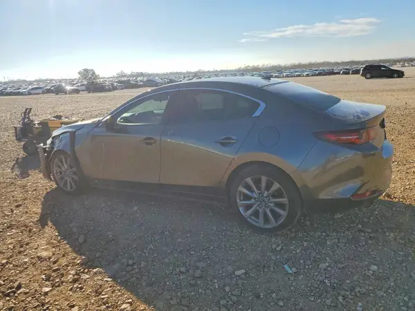 JM1BPACM4K1100057 2019 MAZDA 3 - Image 2