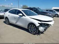 JM1BPACM4S1765069 2025 MAZDA 3