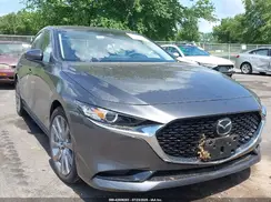 JM1BPACM4S1781904 2025 MAZDA 3