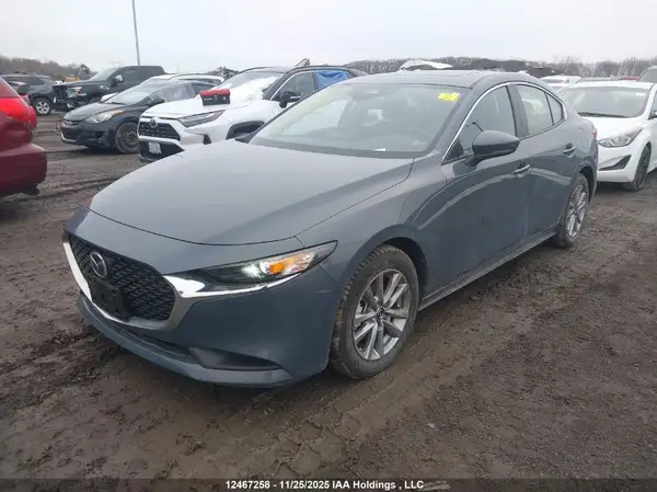 JM1BPACM4S1793356 2025 MAZDA 3 - Image 2