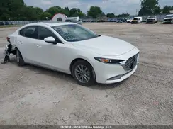 JM1BPACM4S1793387 2025 MAZDA 3
