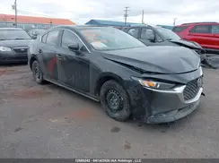 JM1BPACM5R1721012 2024 MAZDA 3